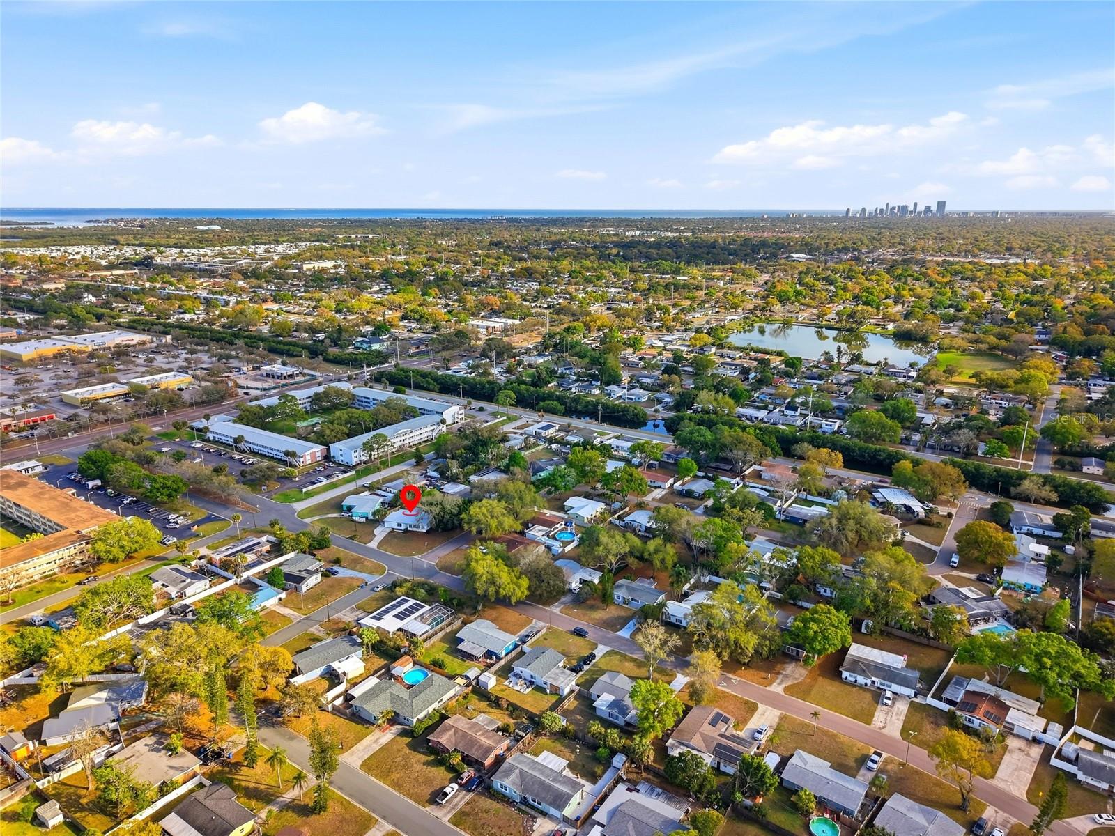 WINSTON PARK - Residential