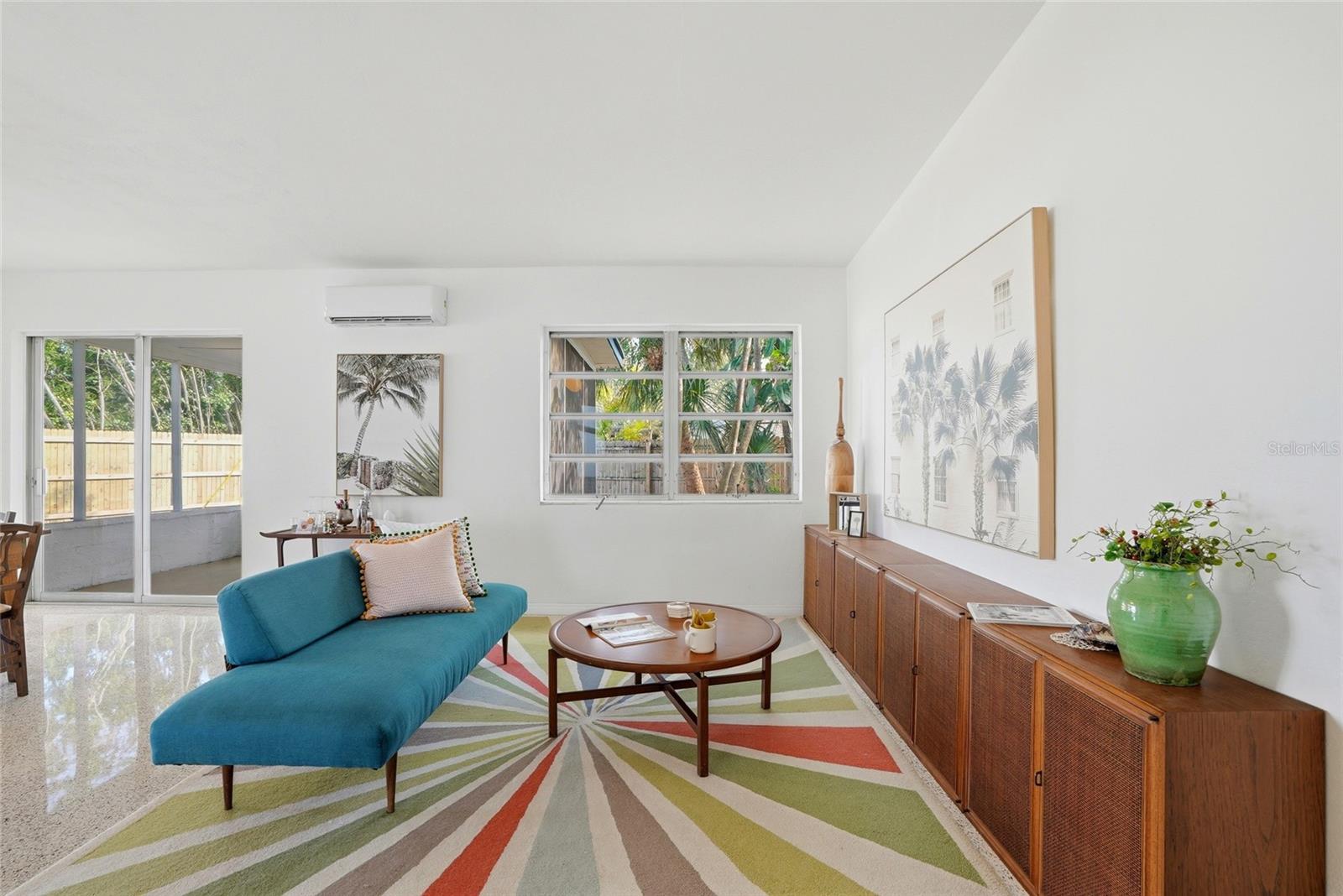 WINSTON PARK - Residential