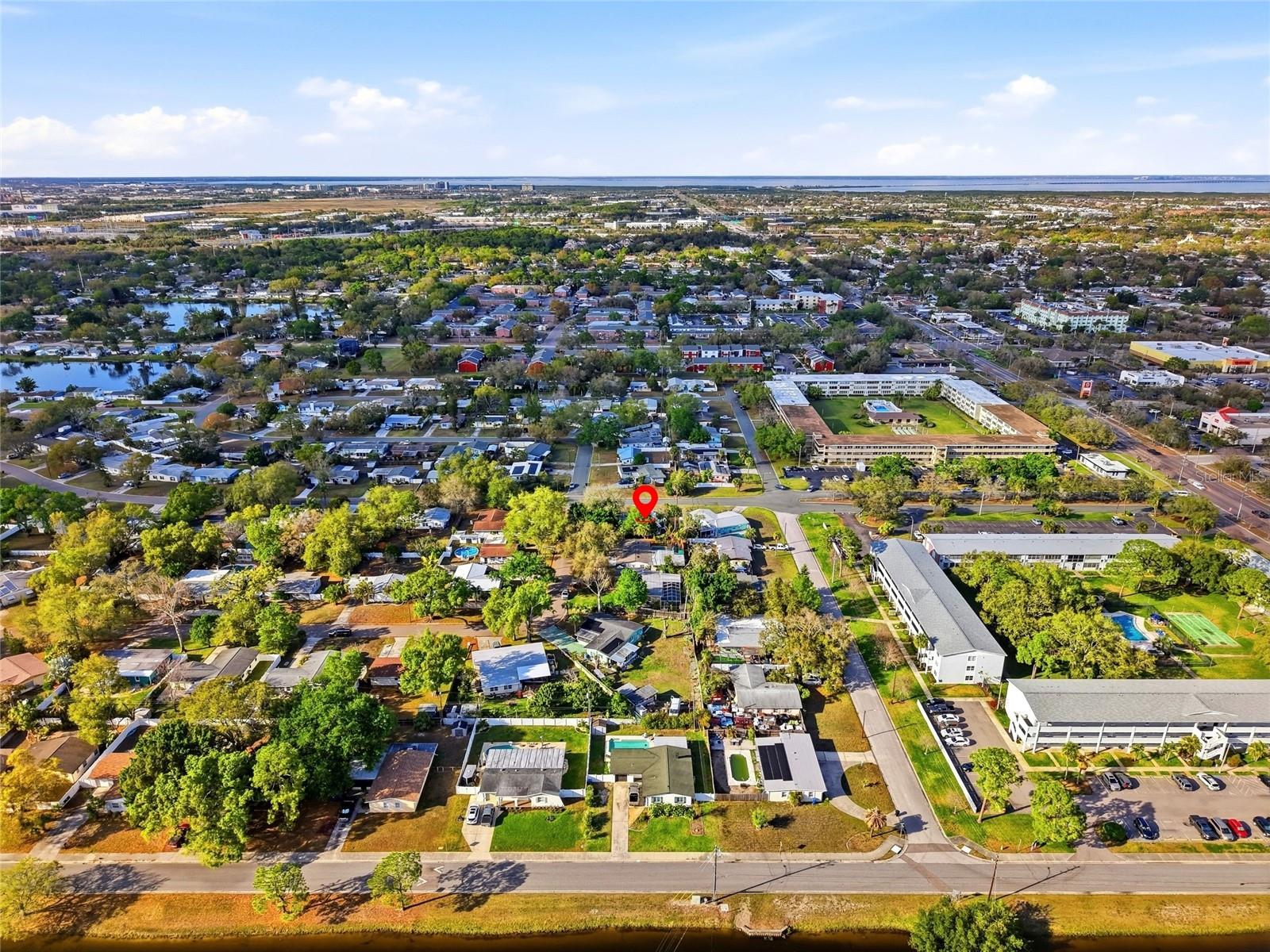 WINSTON PARK - Residential