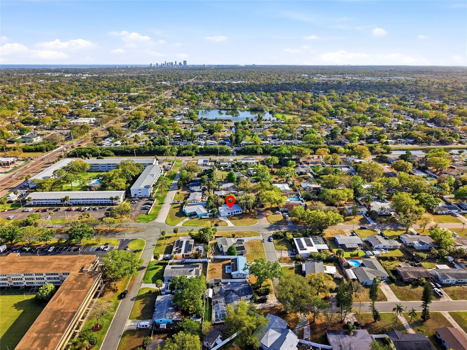 WINSTON PARK - Residential