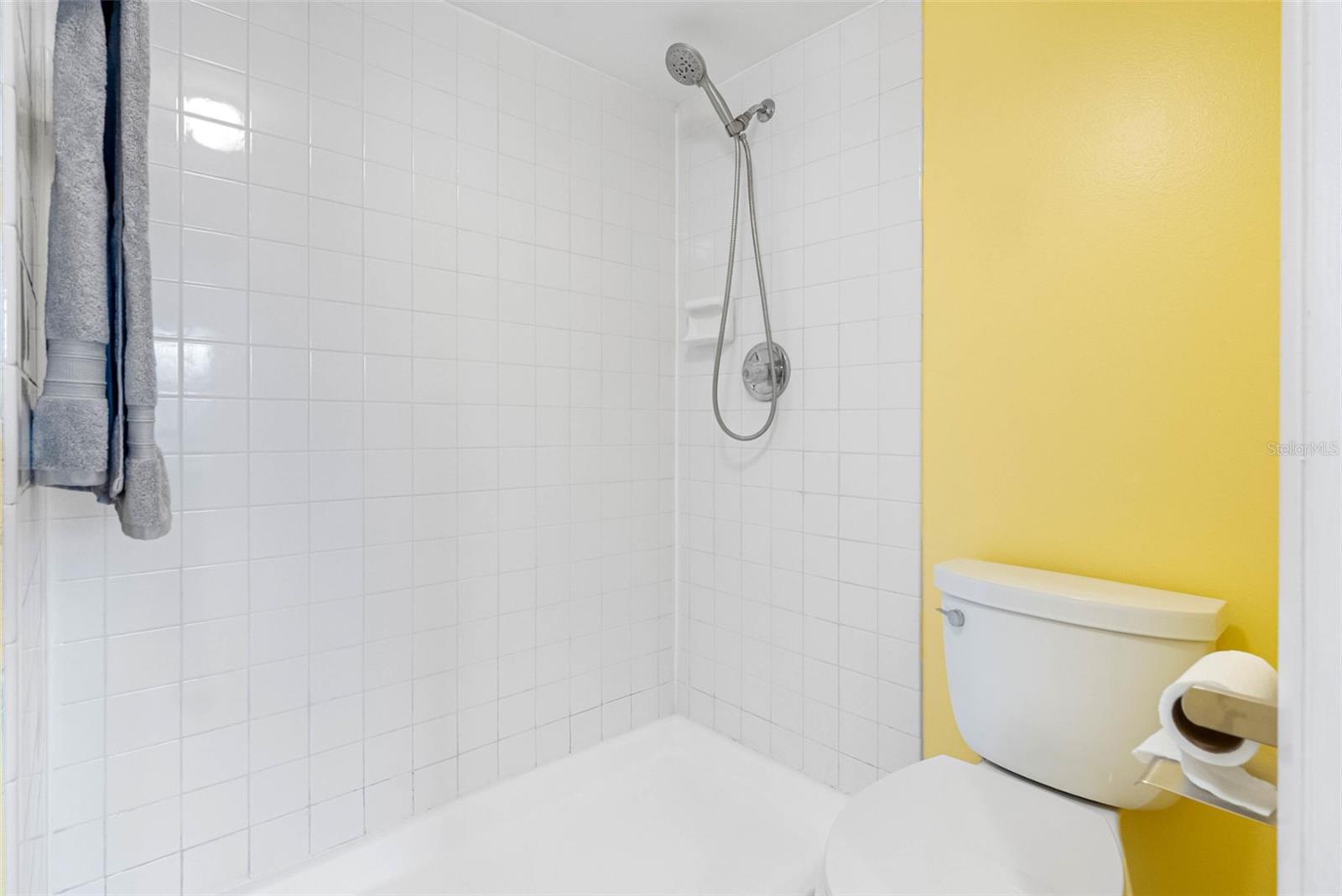 PASADENA COVE CONDO - Residential