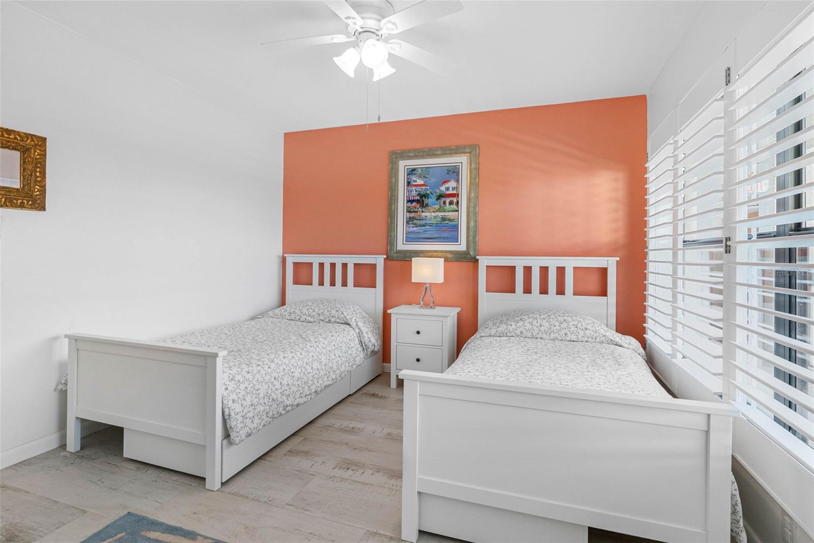 PASADENA COVE CONDO - Residential