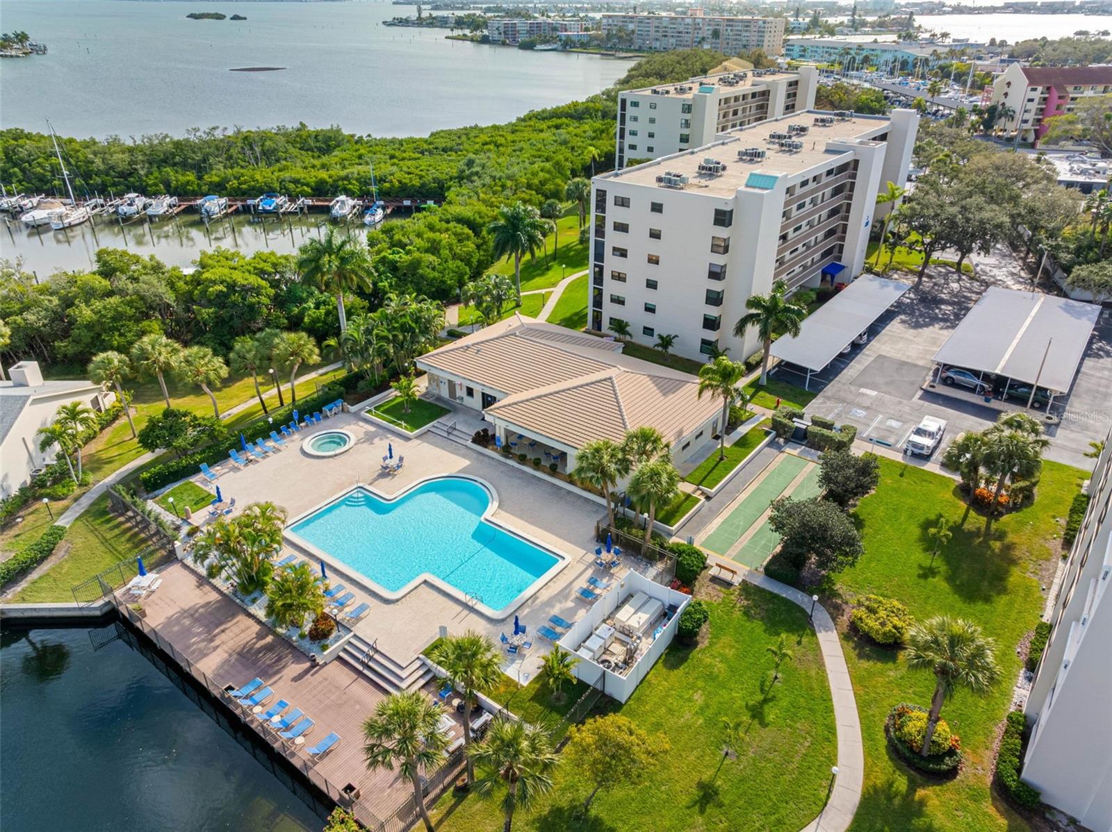 PASADENA COVE CONDO - Residential