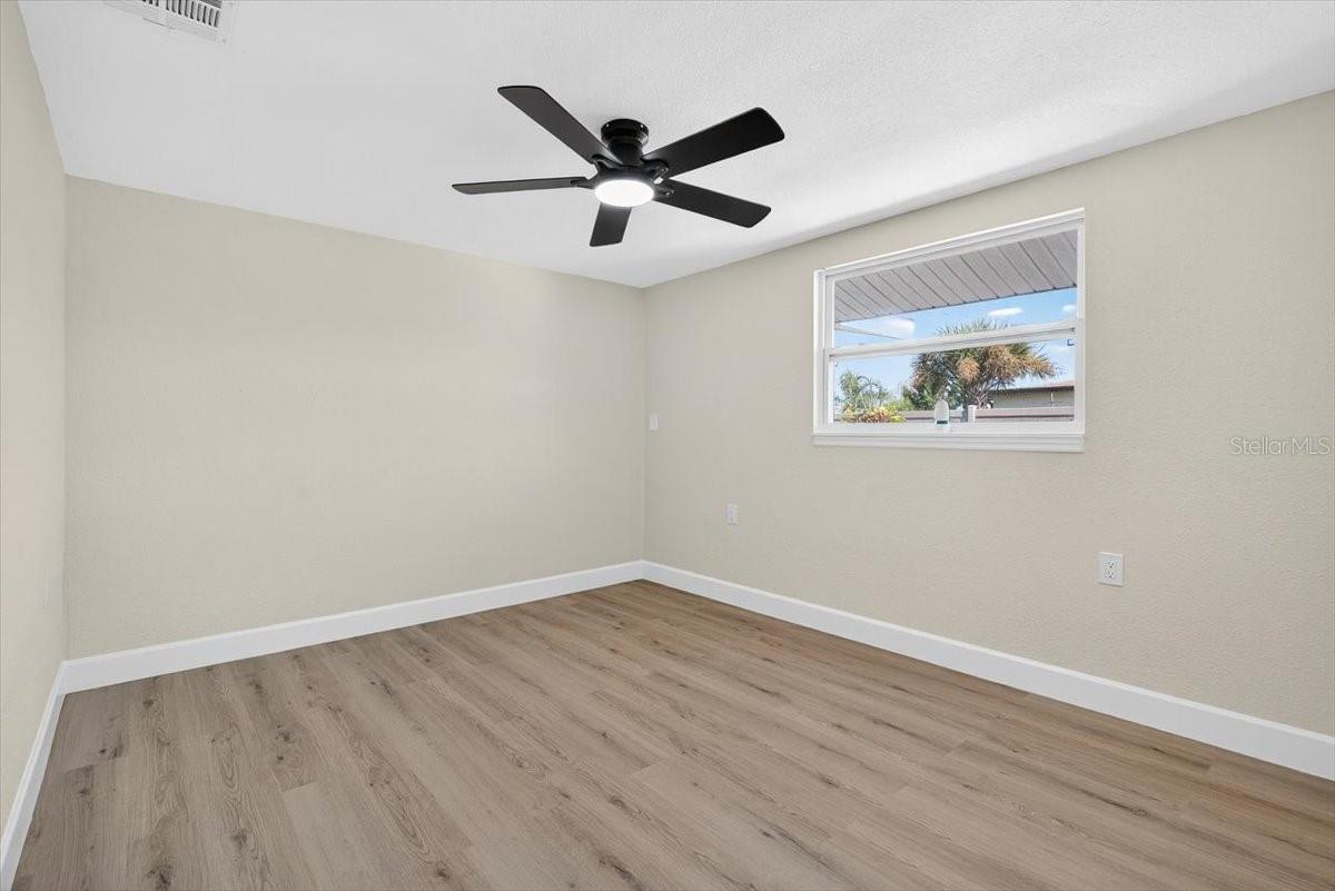 CREEK LANE SUB - Residential Lease