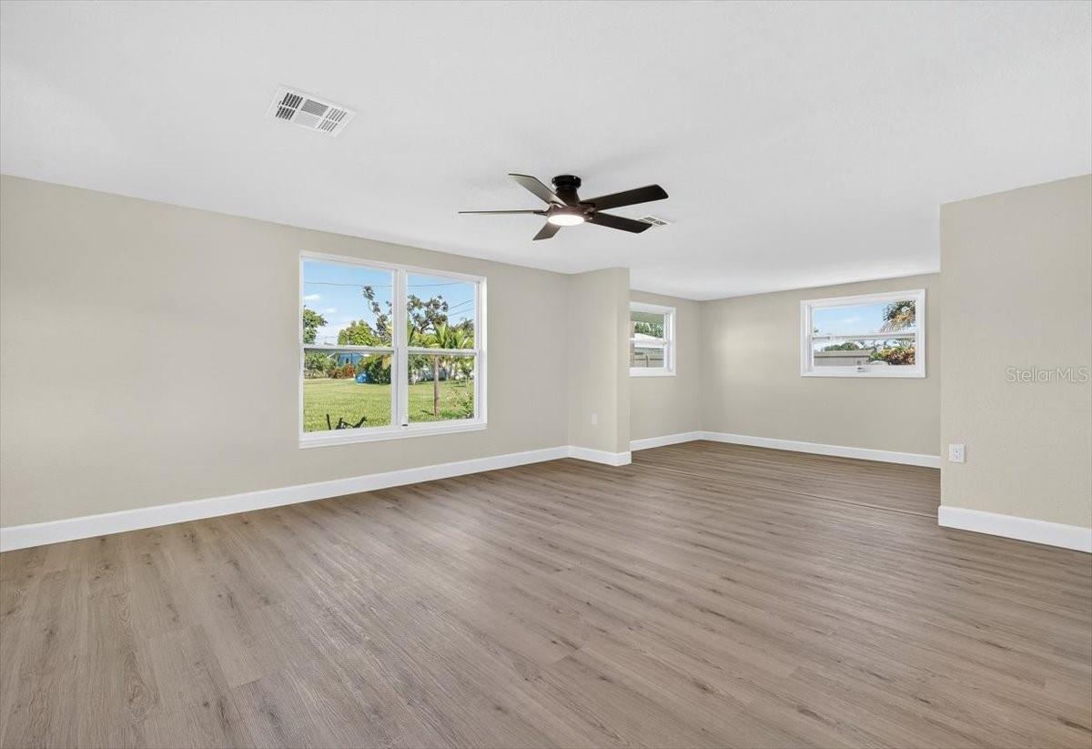 CREEK LANE SUB - Residential Lease