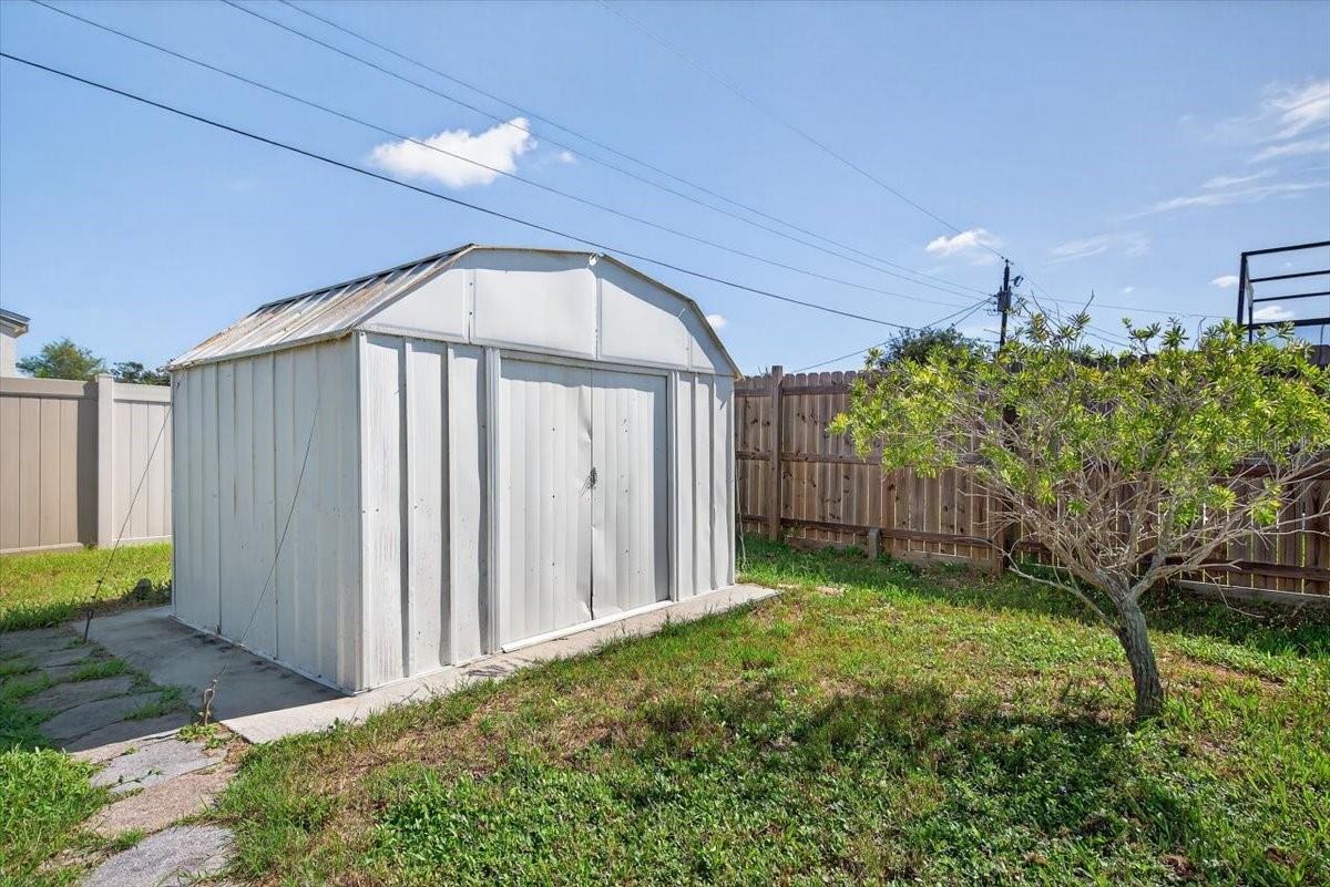 CREEK LANE SUB - Residential Lease