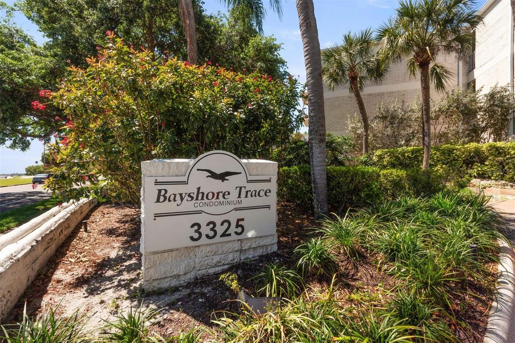 Photo of 3325 Bayshore Boulevard #D11, Tampa, FL 33629 (MLS # TB8498518)