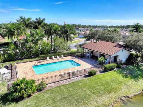 A home in PORT CHARLOTTE