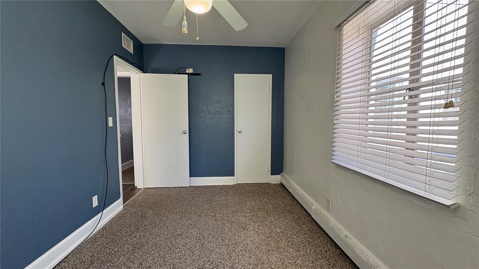 NEW COLONY HOUSE CONDO - Residential