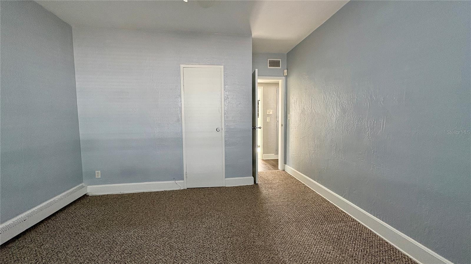 NEW COLONY HOUSE CONDO - Residential