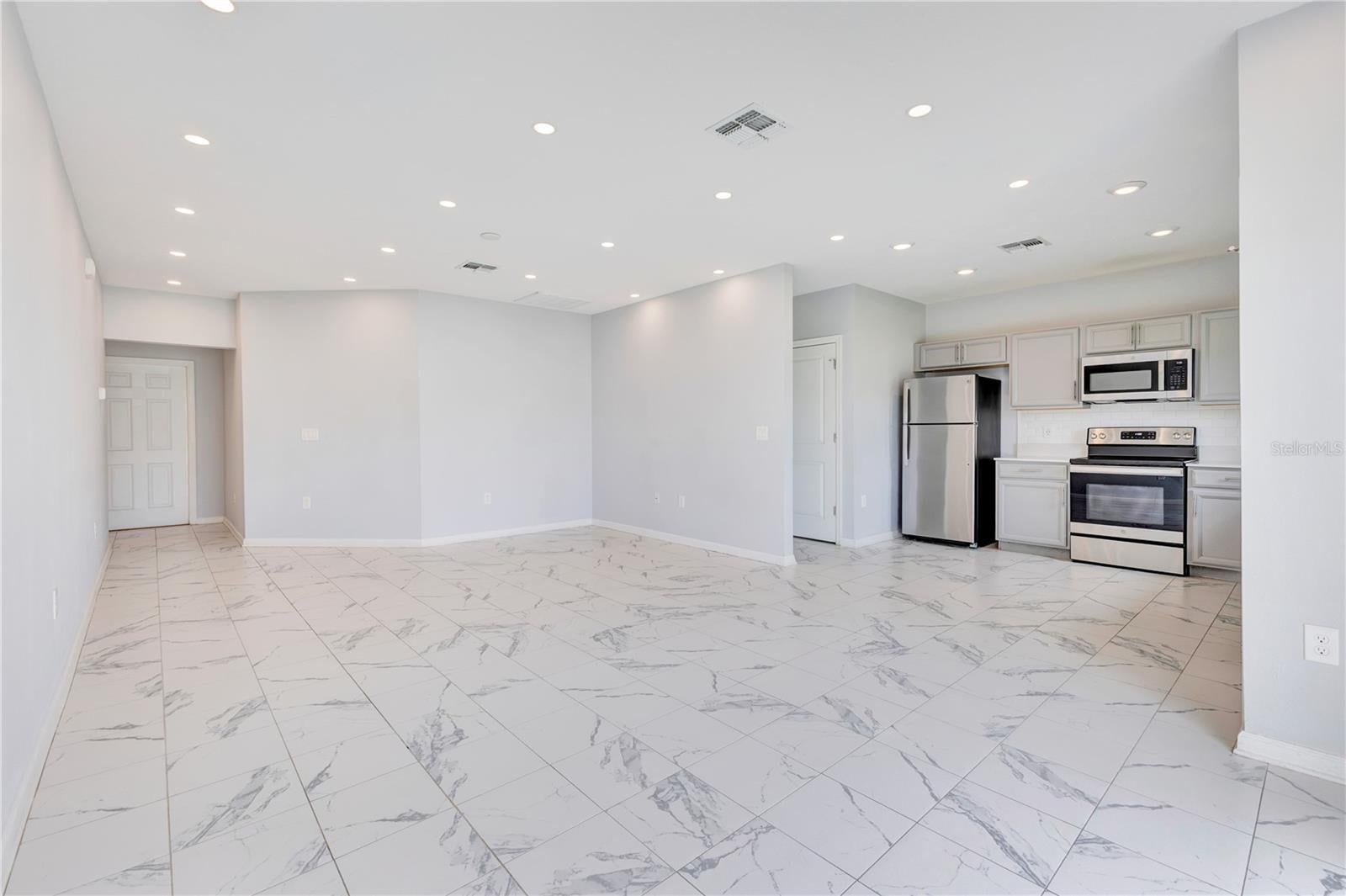720 TAURUS LANE