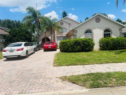 807 KNIGHTSBRIDGE CIRCLE DAVENPORT FL 33896