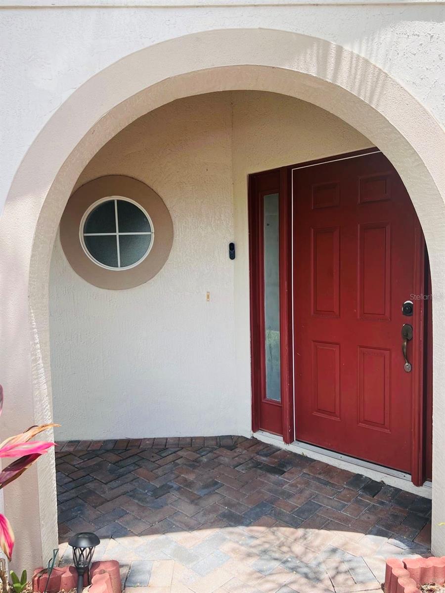 807 KNIGHTSBRIDGE CIRCLE