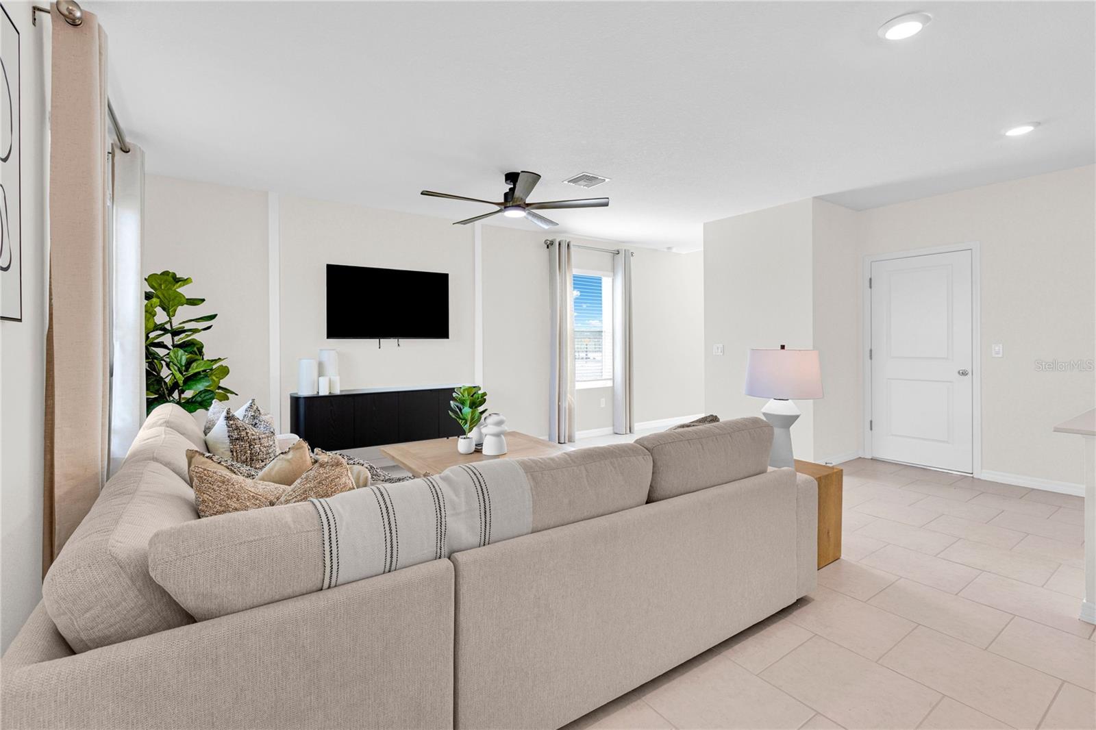 RYE RANCH - Residential