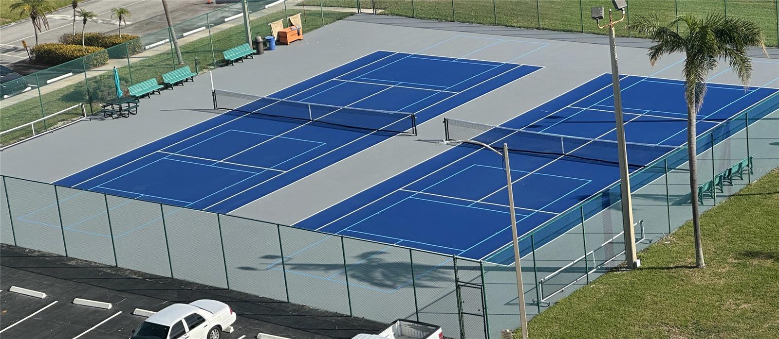 CONCORD TOWERS CONDO - Residential