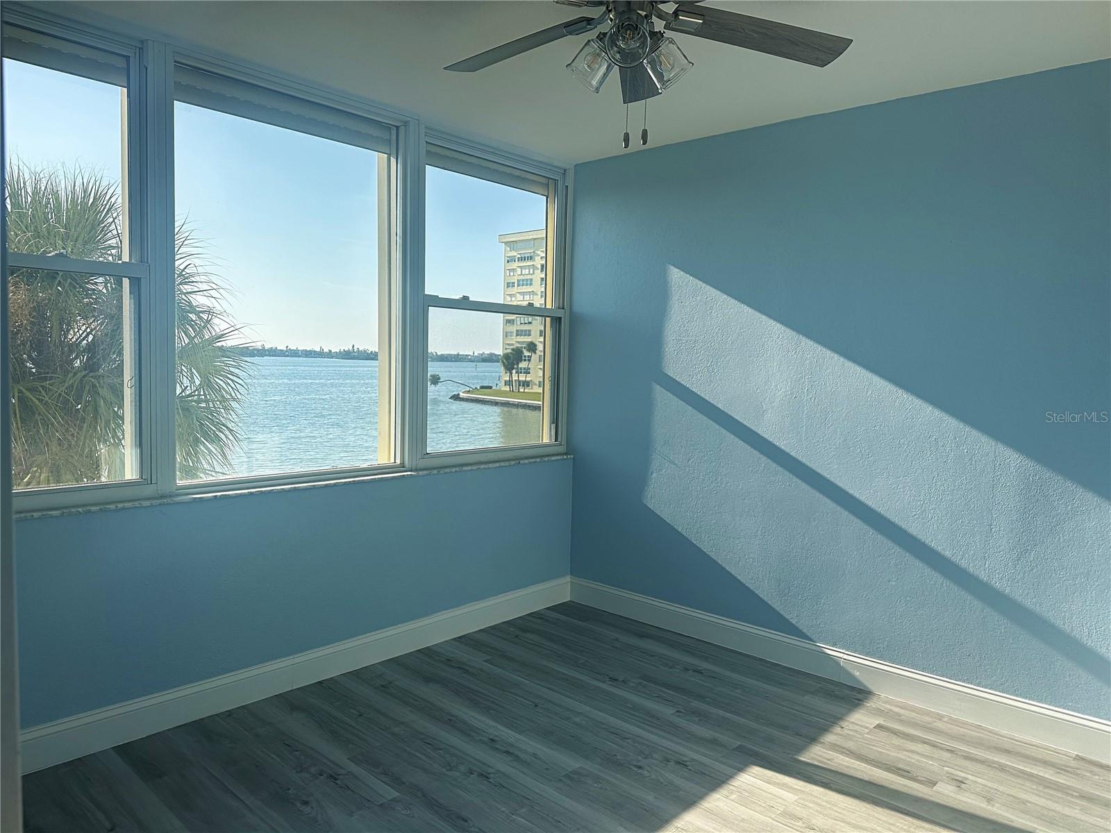 CONCORD TOWERS CONDO - Residential