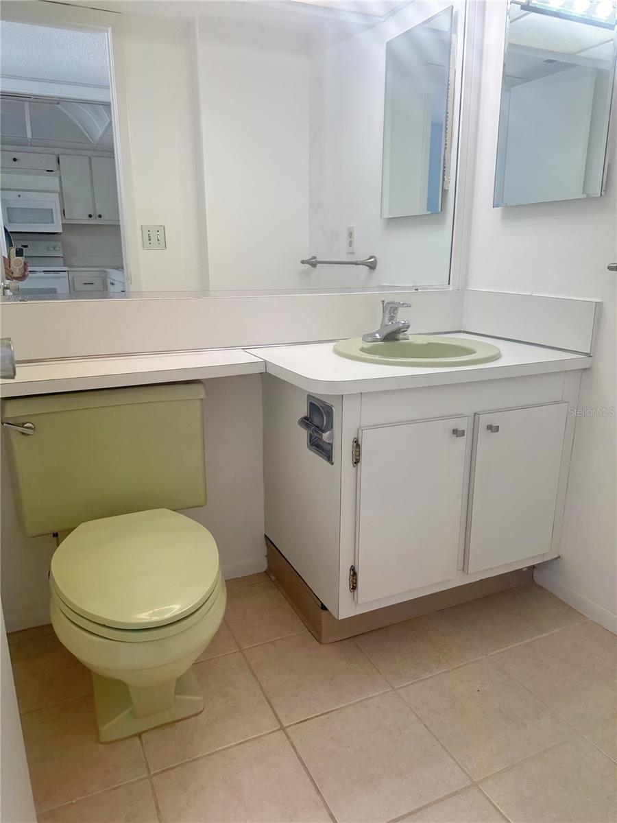 CONCORD TOWERS CONDO - Residential