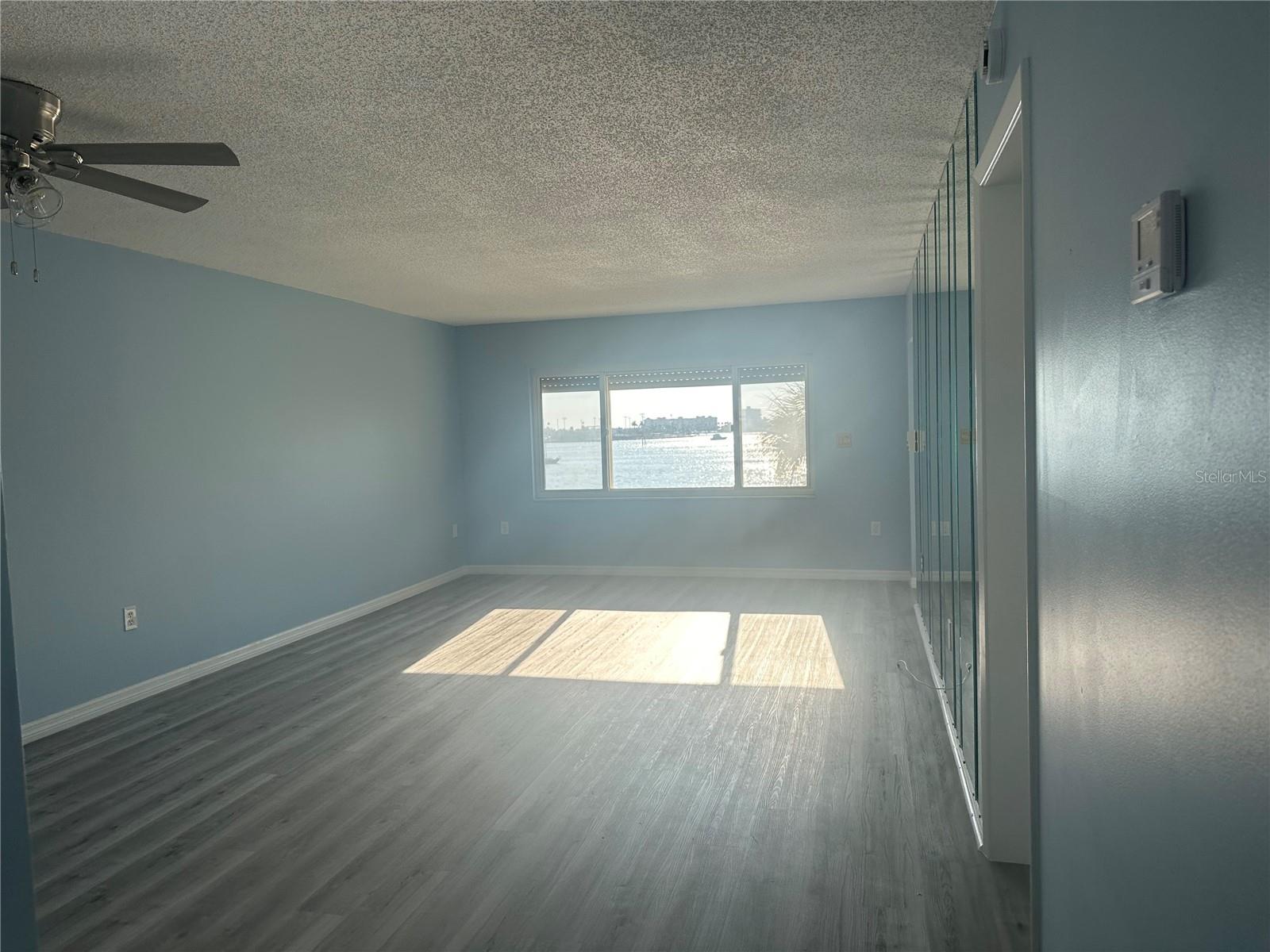 CONCORD TOWERS CONDO - Residential