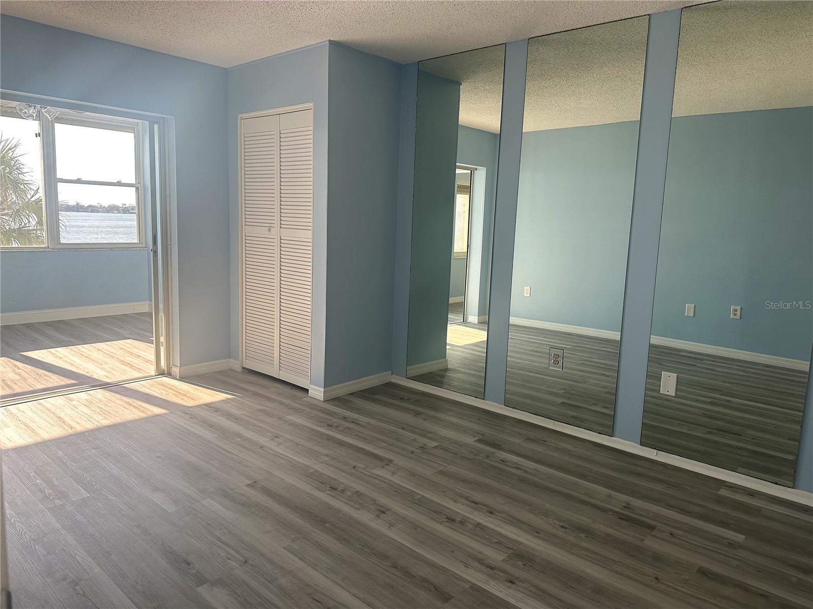 CONCORD TOWERS CONDO - Residential