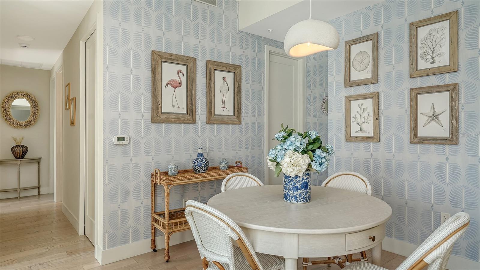 CONDOMINIUMS/ORANGE CLUB - Residential Lease