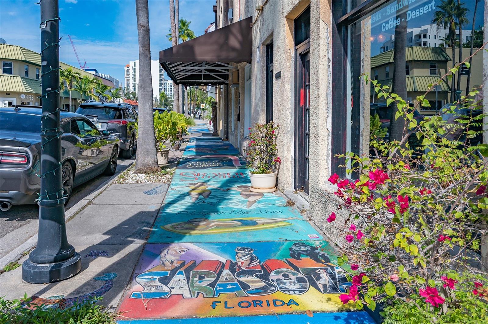 CONDOMINIUMS/ORANGE CLUB - Residential Lease