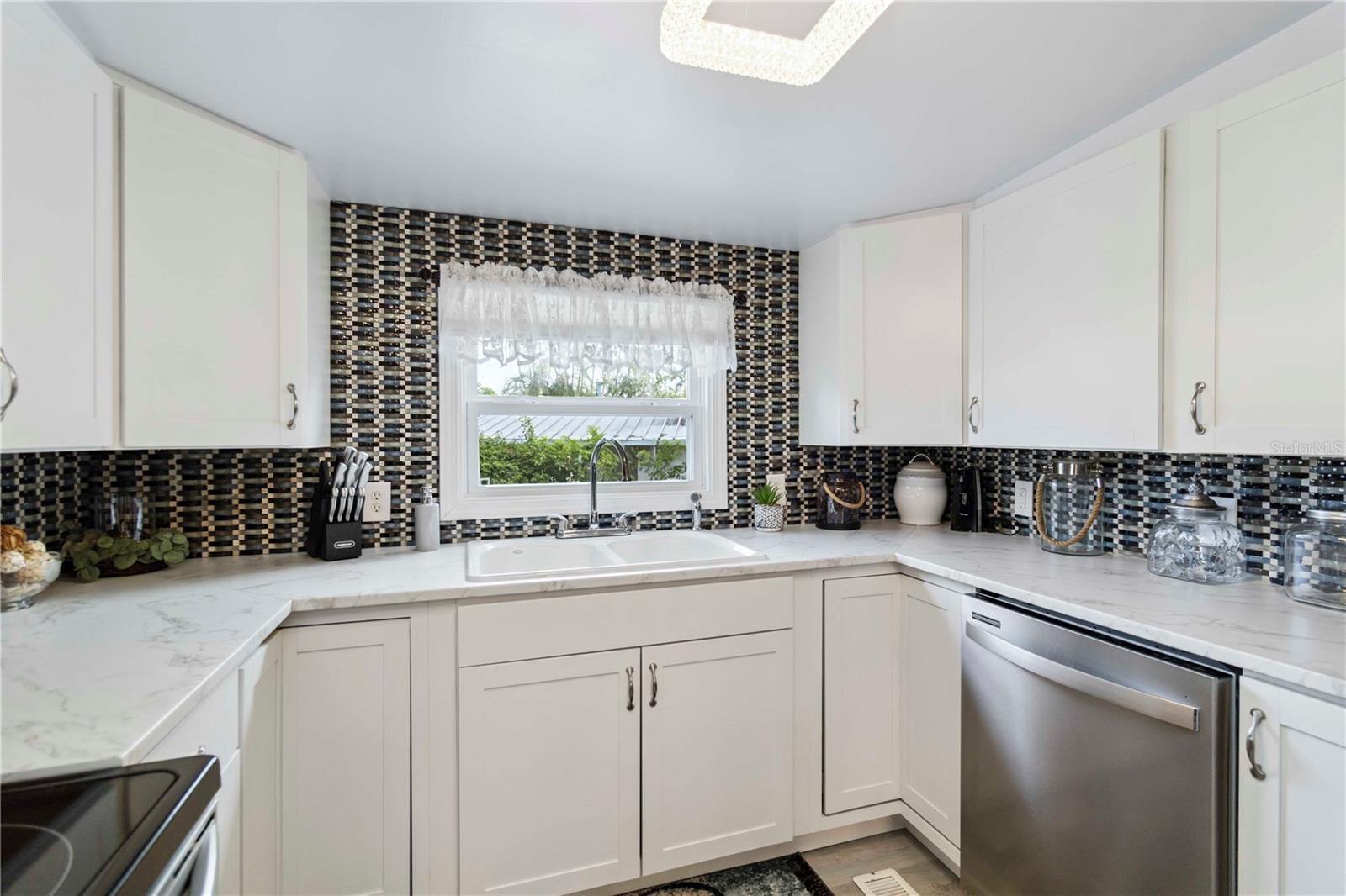 DESOTO PLACE - Residential