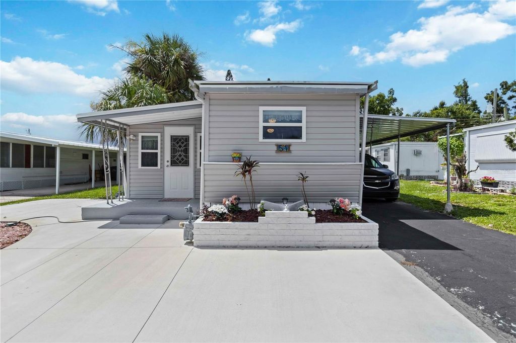Photo of 1100 University Parkway #54, Sarasota, FL 34234 (MLS # A4659676)