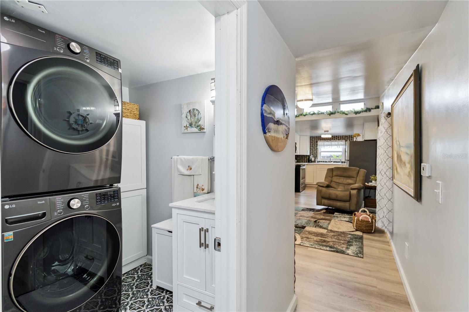 DESOTO PLACE - Residential