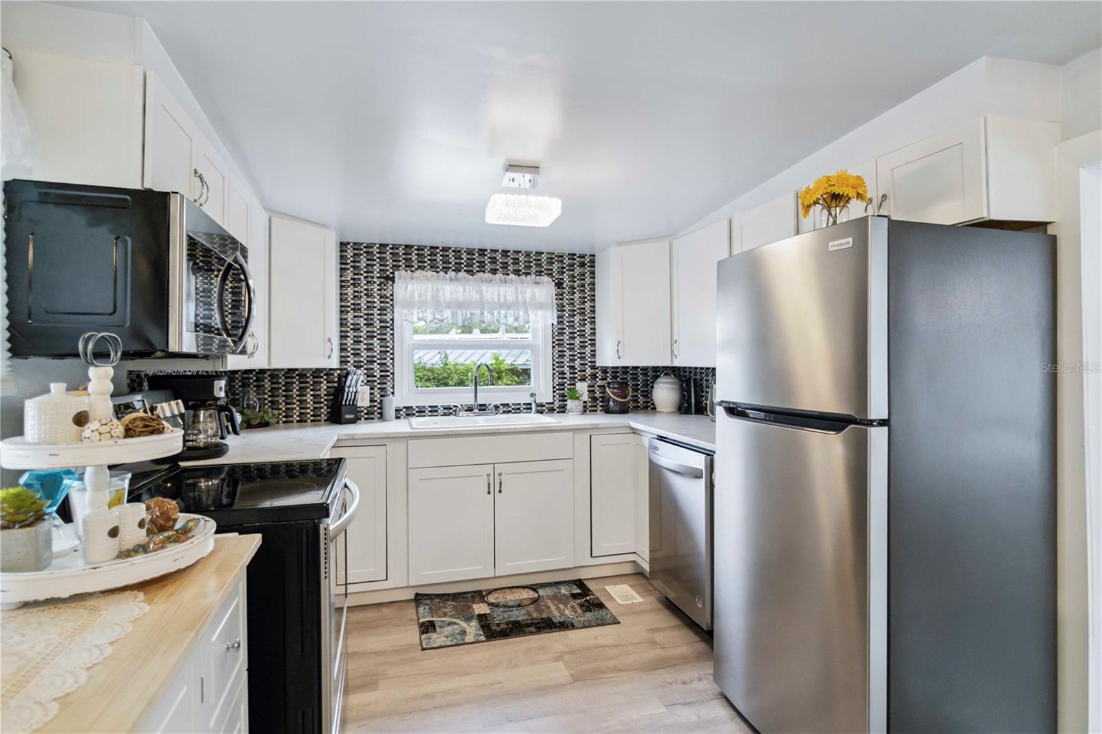 DESOTO PLACE - Residential