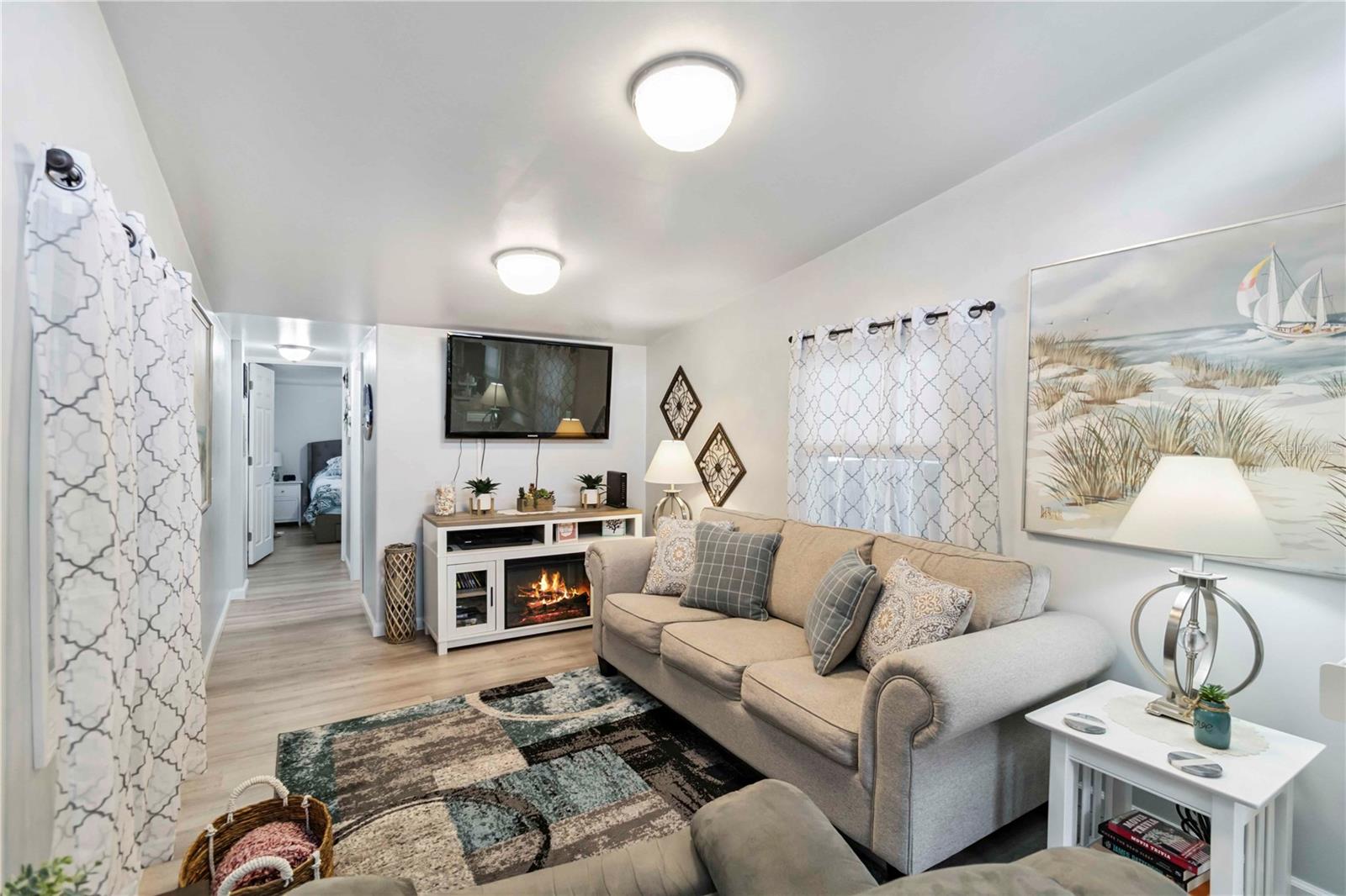 DESOTO PLACE - Residential