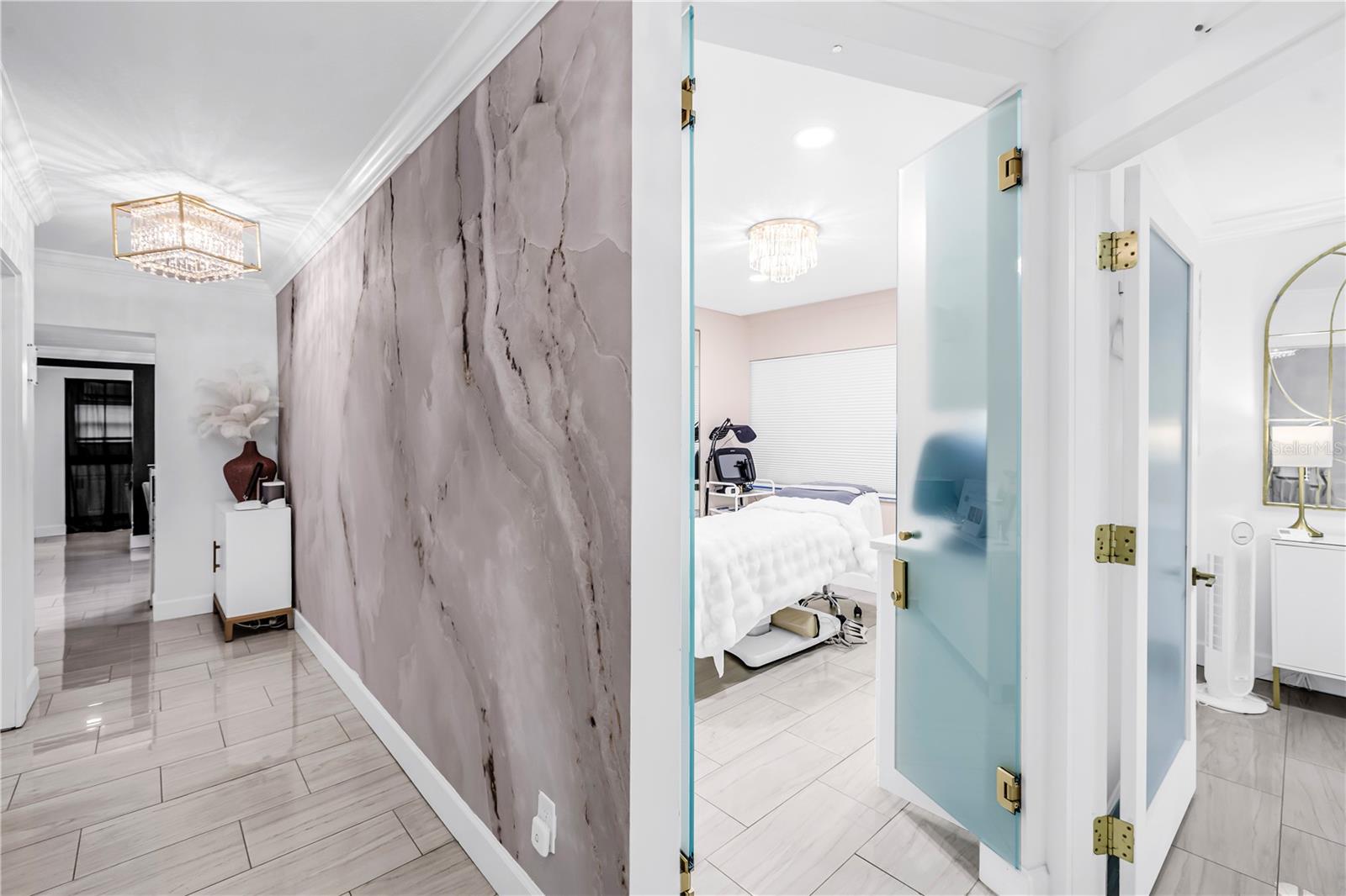 LAKE SHEFFIELD 2ND SEC - Commercial Sale