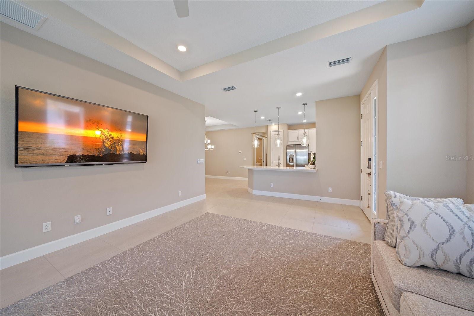 ESPLANADE AT THE HEIGHTS - Residential