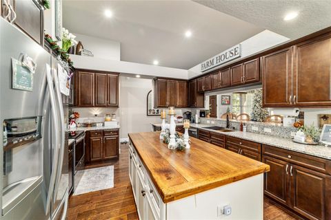 Tiny photo for 8386 NW 118th Terrace, Ocala, FL 34482 (MLS # OM714529)