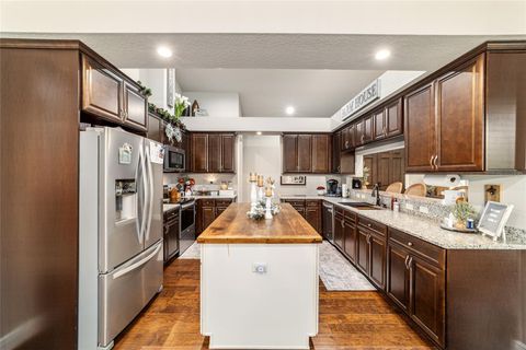 Tiny photo for 8386 NW 118th Terrace, Ocala, FL 34482 (MLS # OM714529)