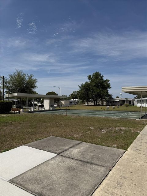 Tiny photo for 171 Paradise N, Leesburg, FL 34788 (MLS # O6406845)