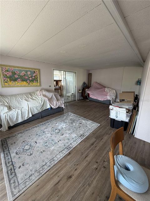 Tiny photo for 171 Paradise N, Leesburg, FL 34788 (MLS # O6406845)