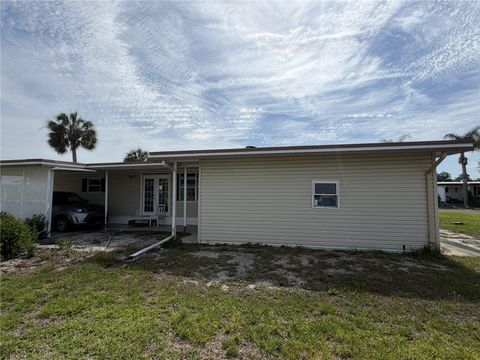 Tiny photo for 171 Paradise N, Leesburg, FL 34788 (MLS # O6406845)