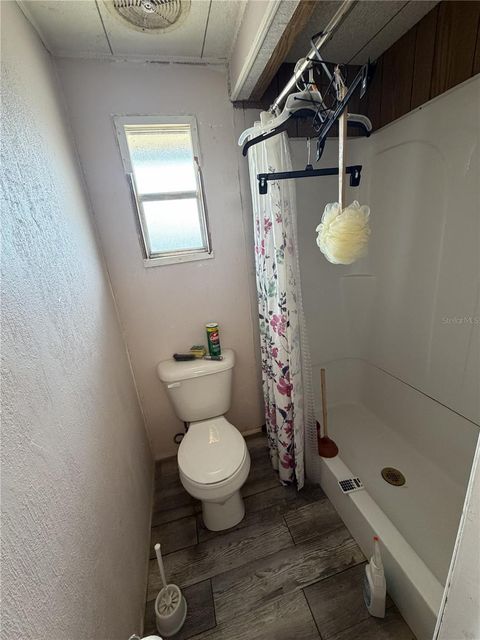 Tiny photo for 171 Paradise N, Leesburg, FL 34788 (MLS # O6406845)