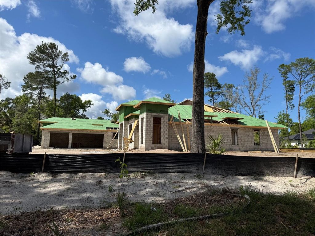 Photo of 35 Broadriver Road, Ormond Beach, FL 32174 (MLS # NS1087927)