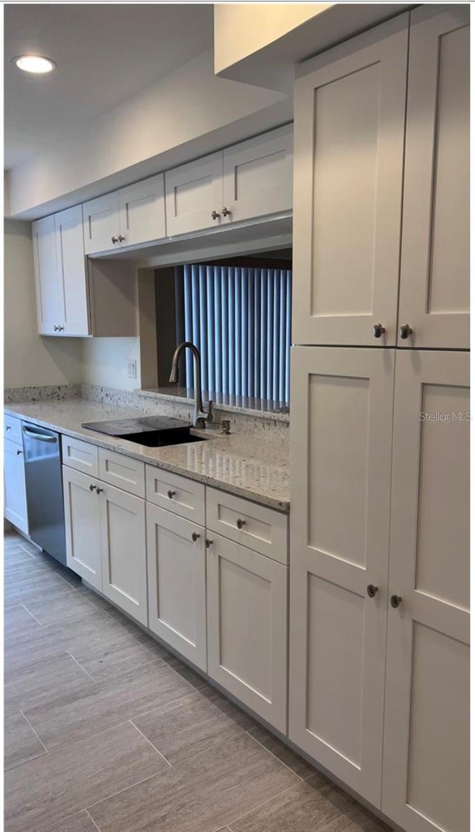 WHISPERING WOODS - Residential Lease