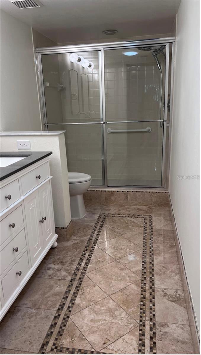 WHISPERING WOODS - Residential Lease