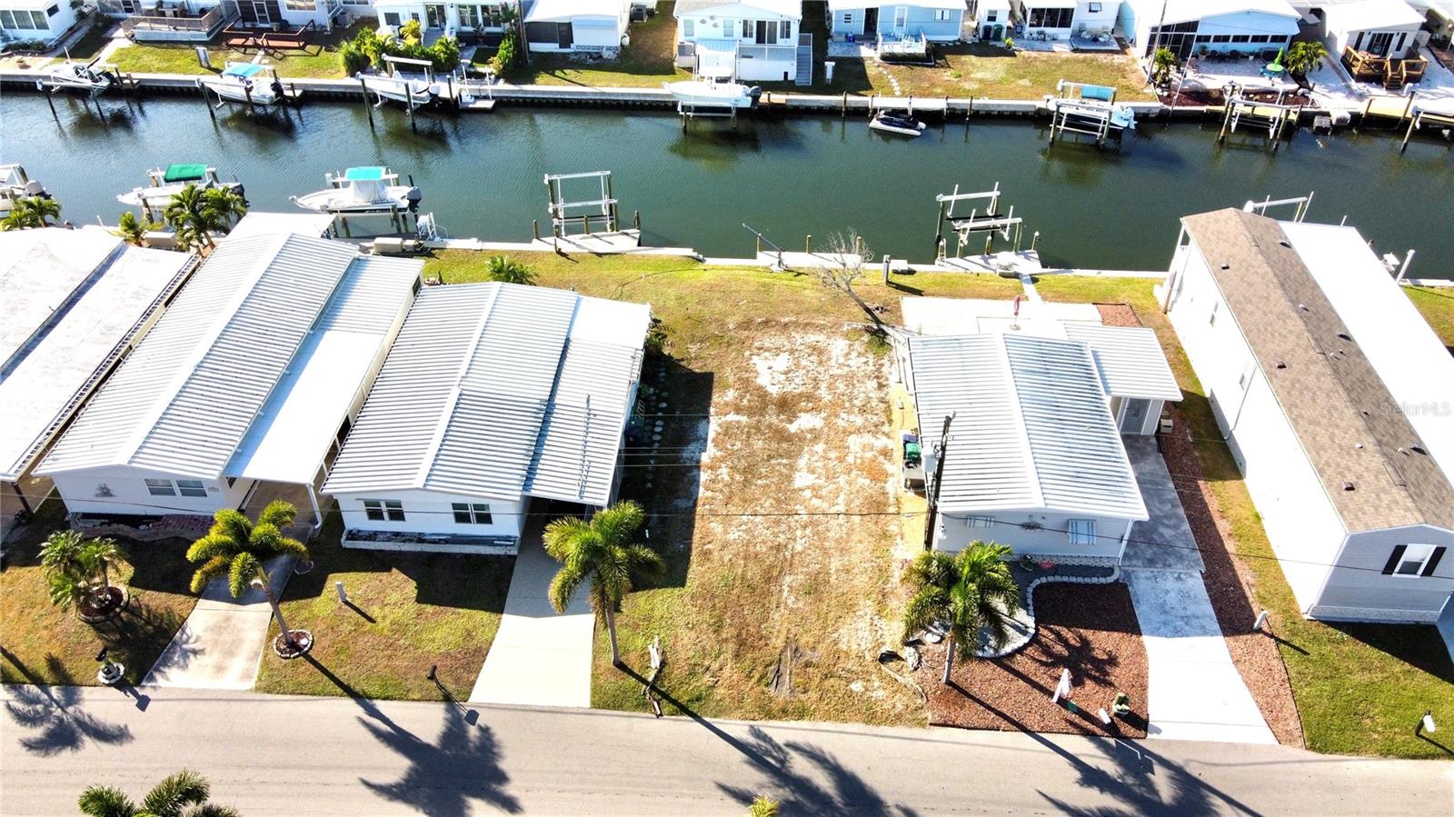 TROPIC ISLES CO-OP - Land