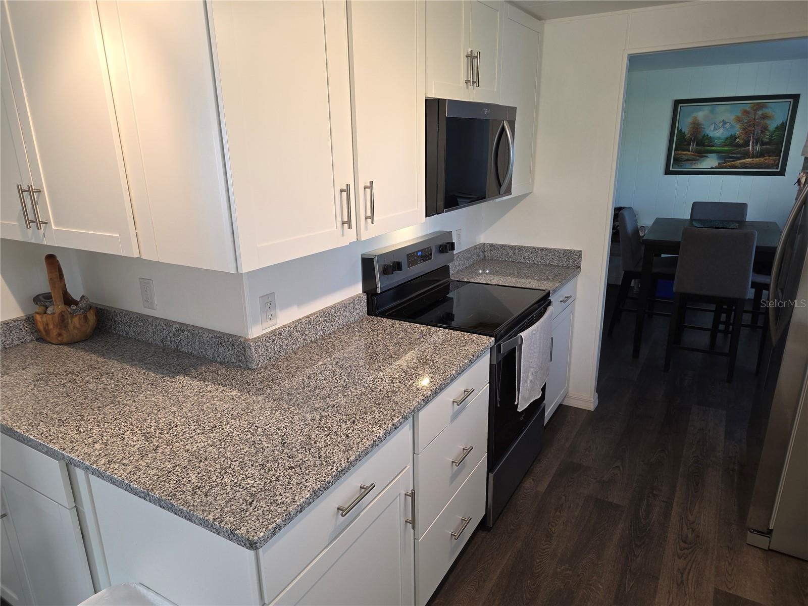 BAREFOOT PARK - Residential