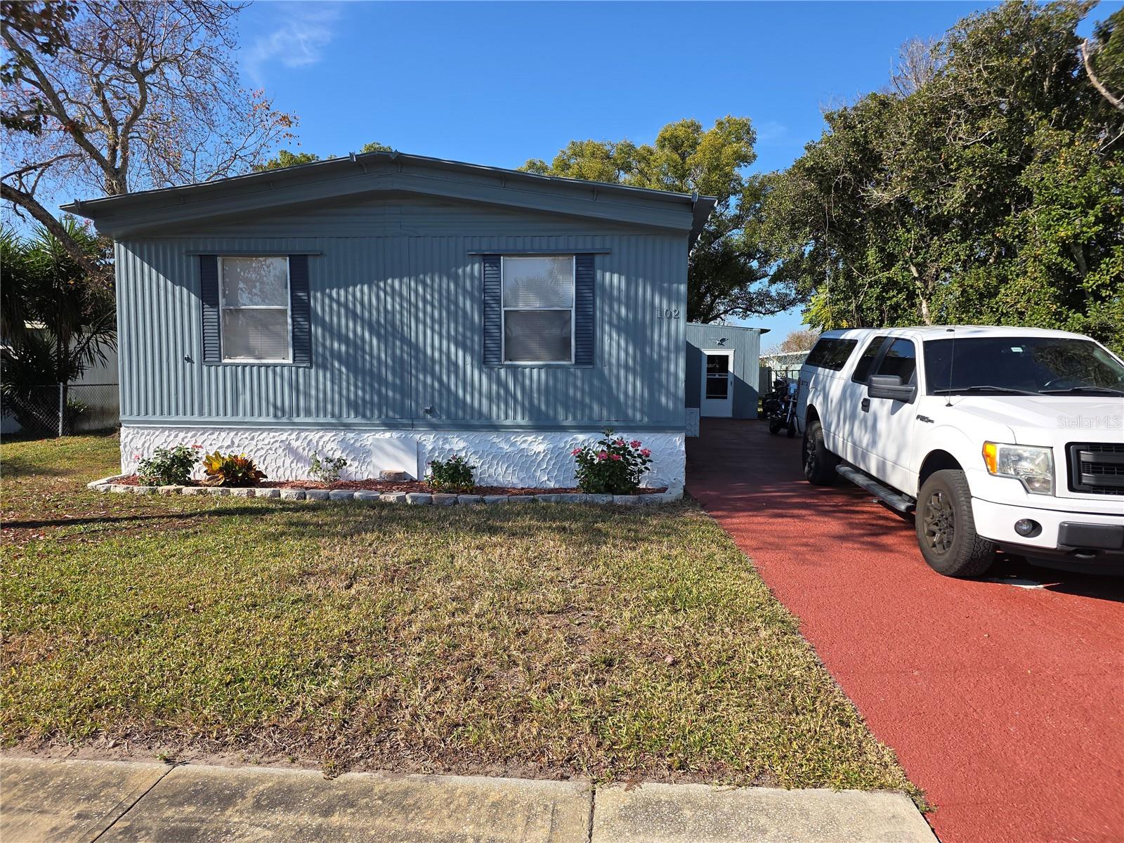 BAREFOOT PARK - Residential