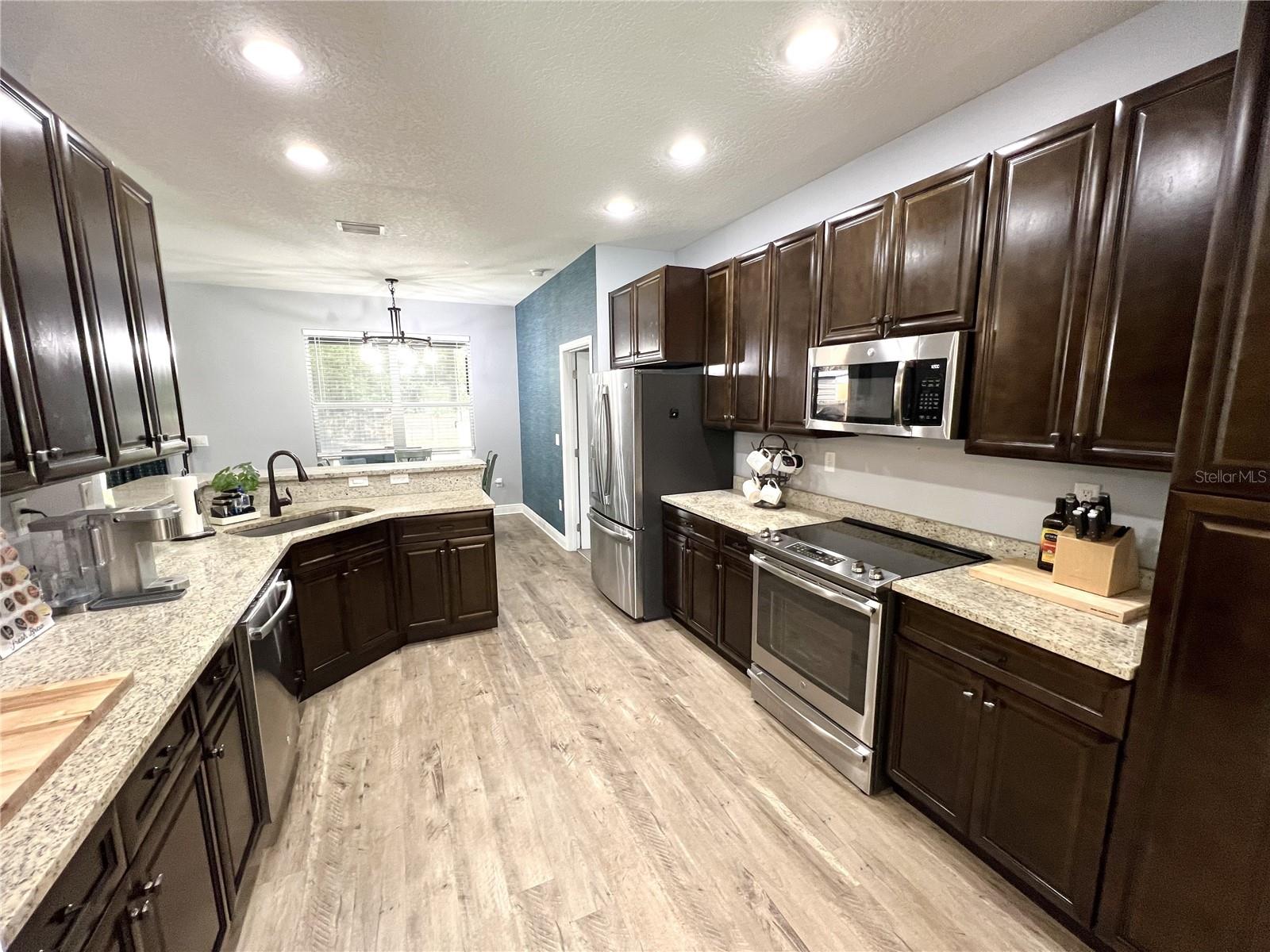 PLANTATION ESTATES UNIT 01 - Residential