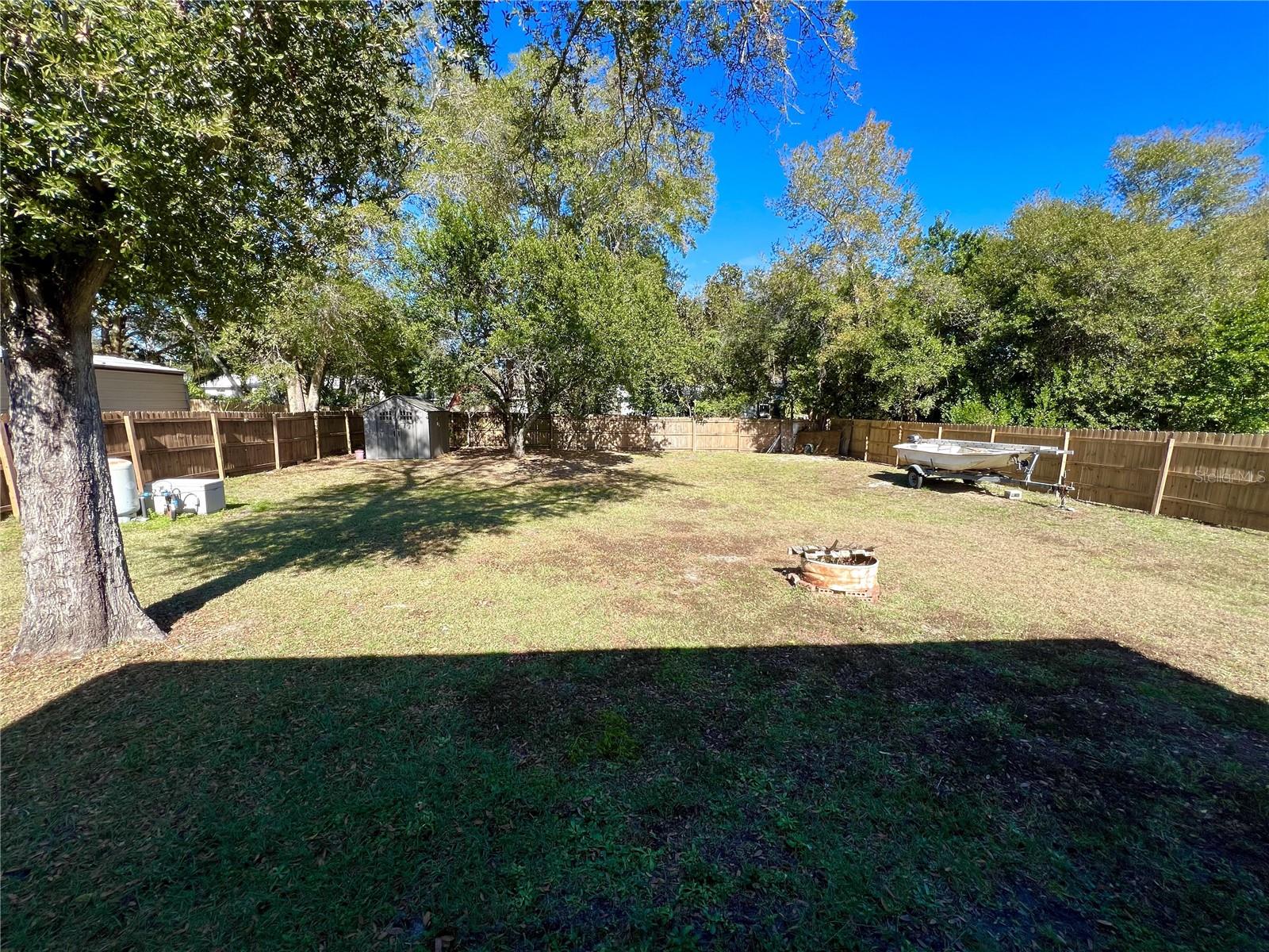 PLANTATION ESTATES UNIT 01 - Residential