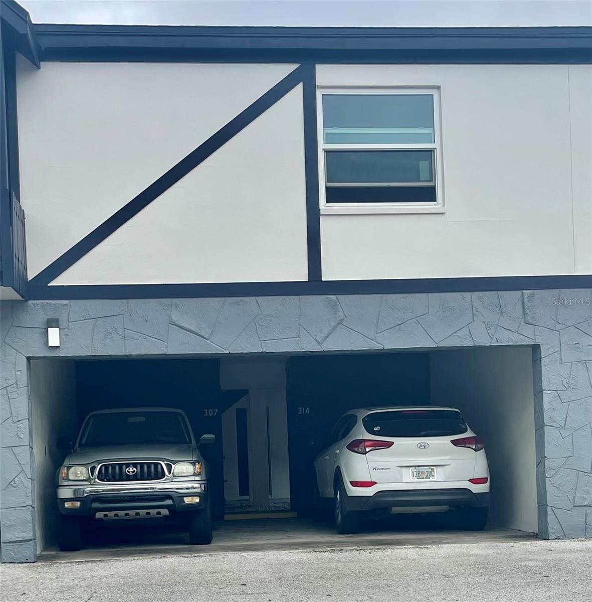 KING ARTHUR'S COURT CONDO - Residential