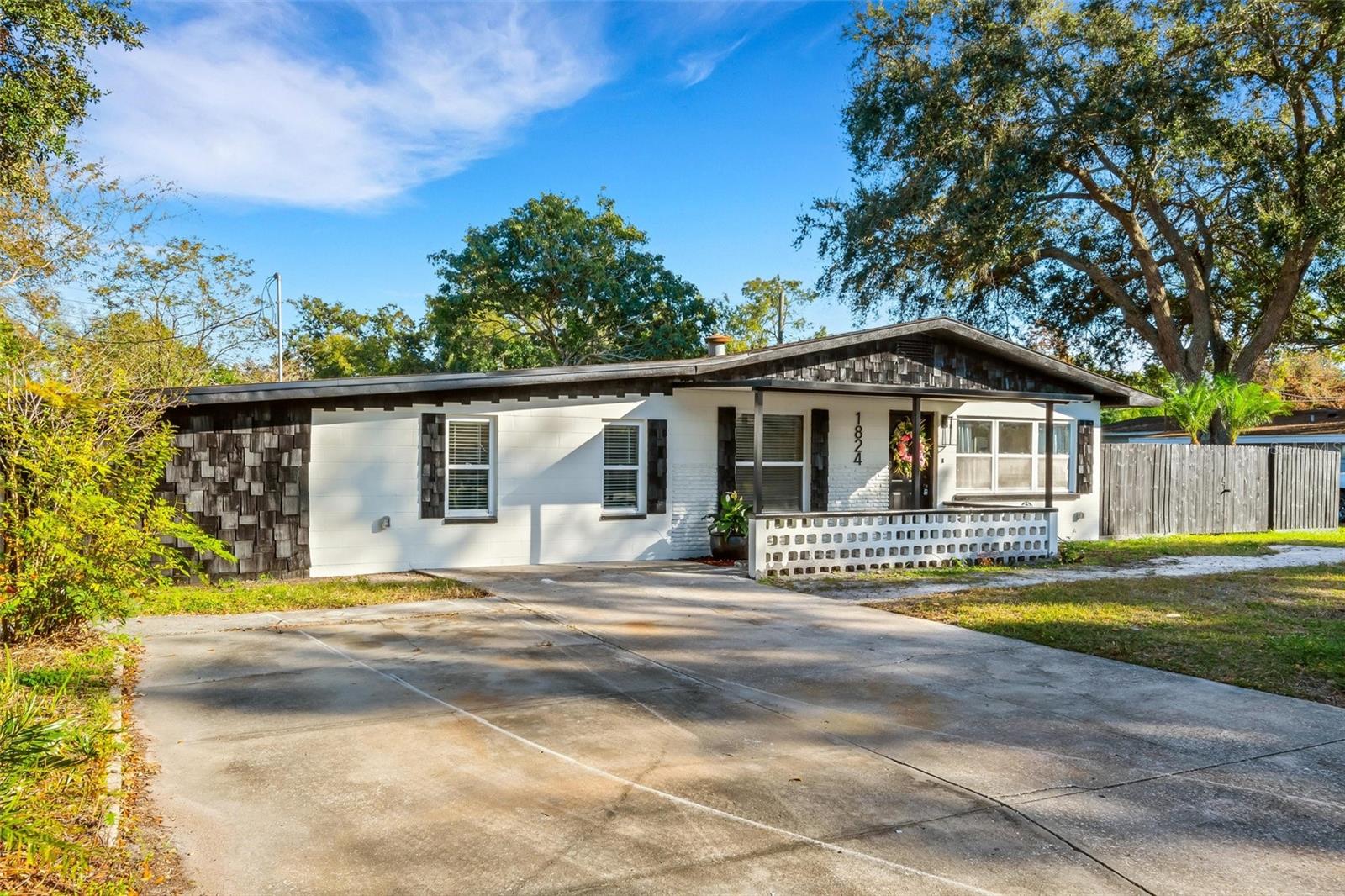 COLLEGE HEIGHTS - Residential Lease