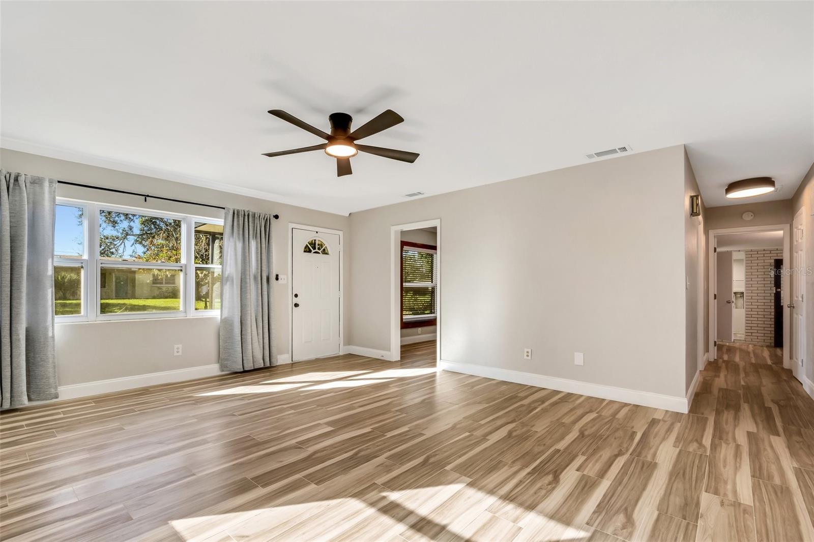 COLLEGE HEIGHTS - Residential Lease