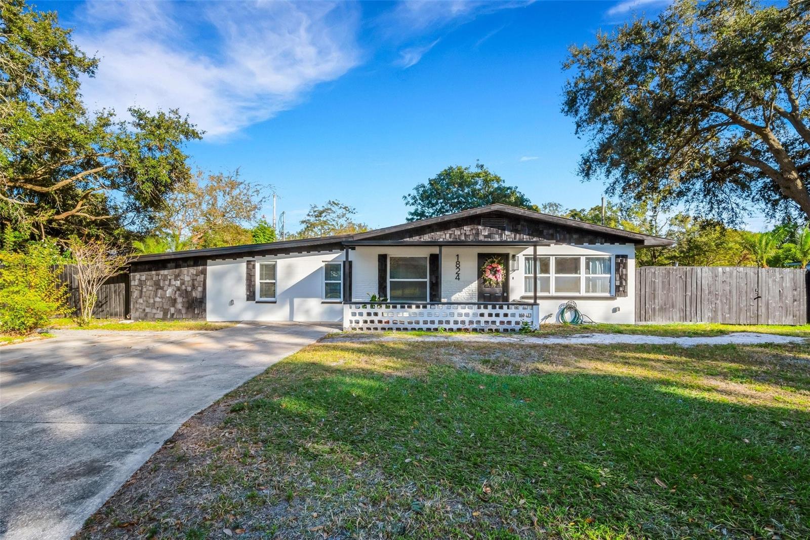 COLLEGE HEIGHTS - Residential Lease